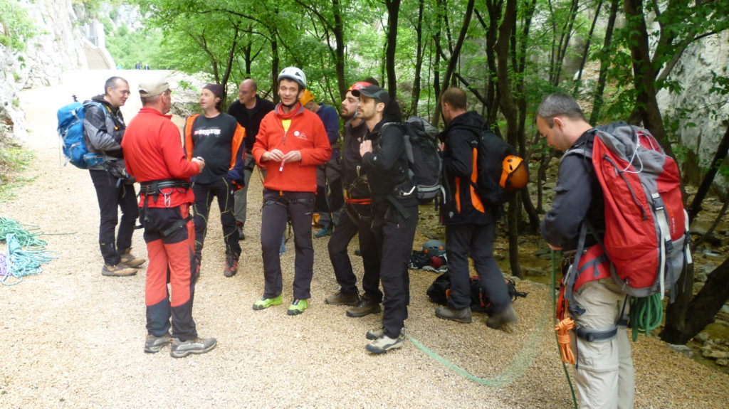 Aktualna pitanja poslovanja u djelatnosti ugostiteljstva i turizma